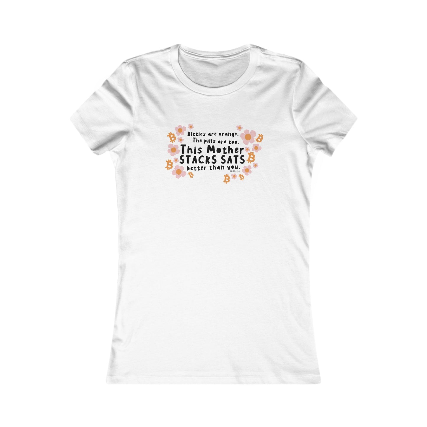 Esta camiseta de mujer de corte entallado con estampado de Mother Stacks Sats