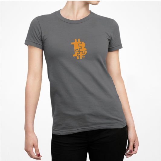 Camiseta ajustada con rompecabezas de Bitcoin